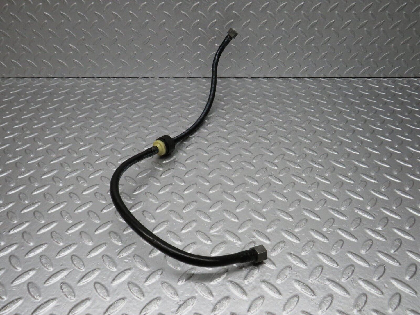 40020 Mercedes-Benz R107 350SL Brake Servo Vacuum Pipe