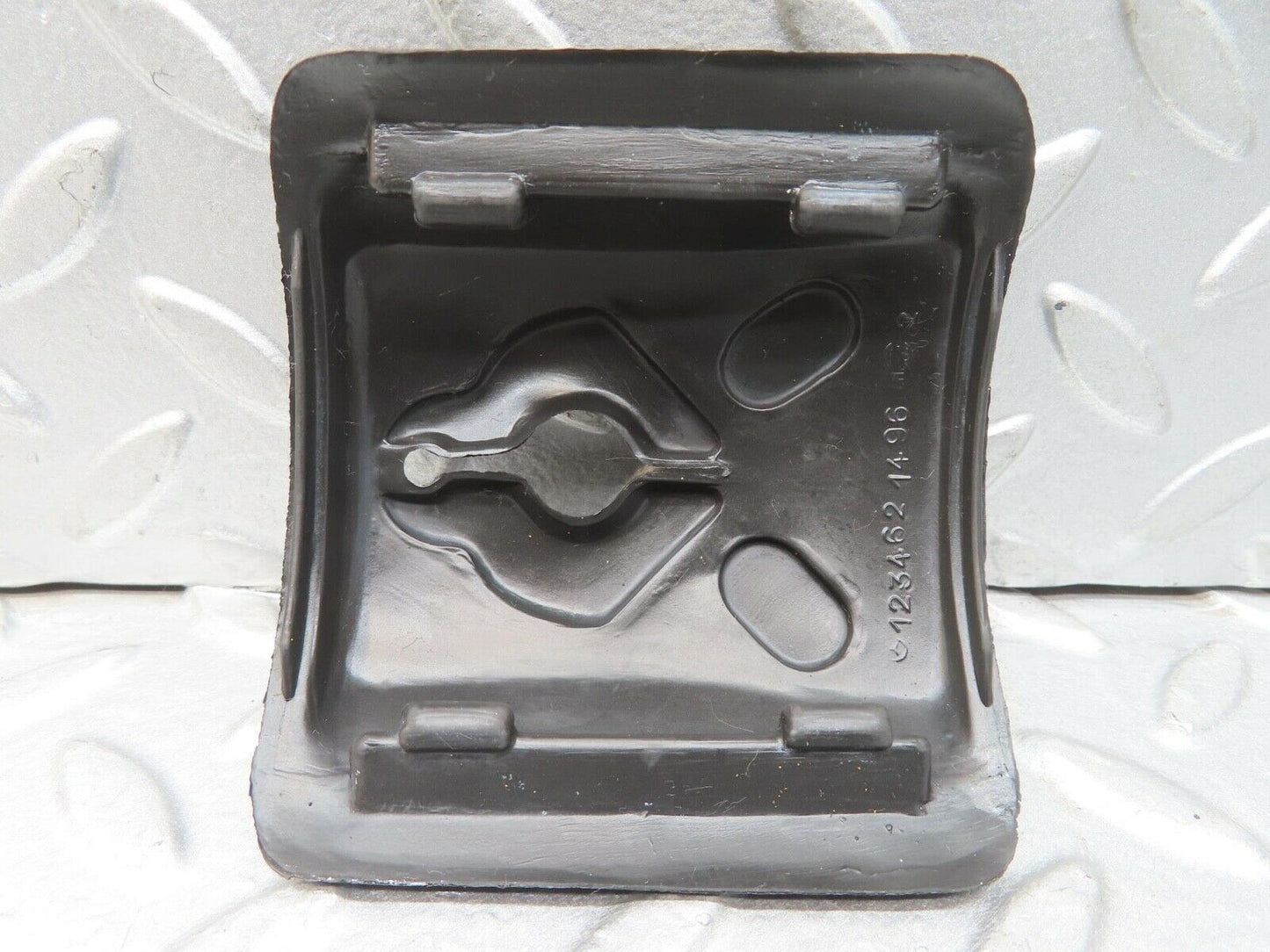13622 Mercedes-Benz W123 200 Steering Column Switch Rubber Cover 1234621496