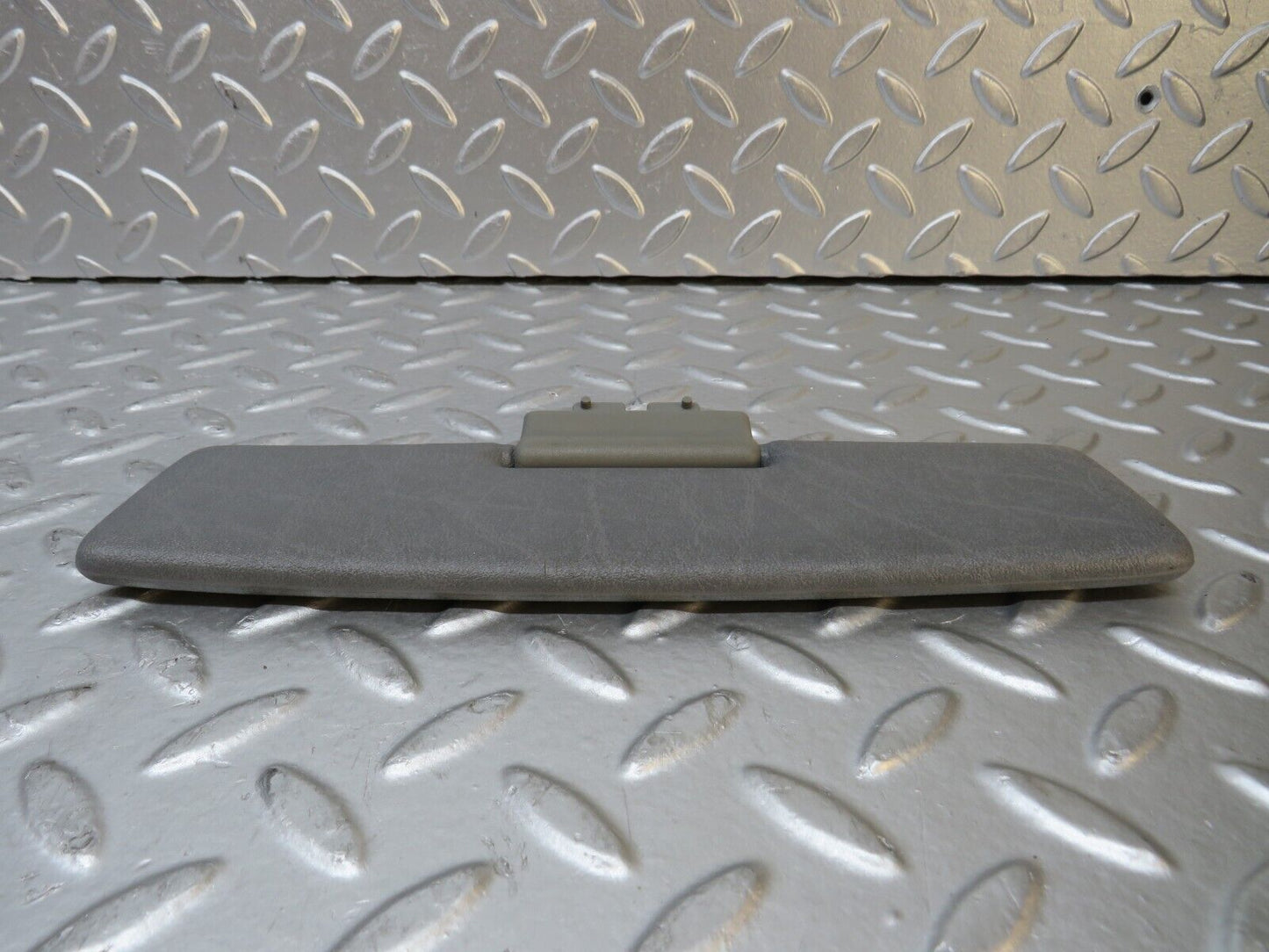 30270 Mercedes-Benz W124 230E Middle Sun Visor Grey