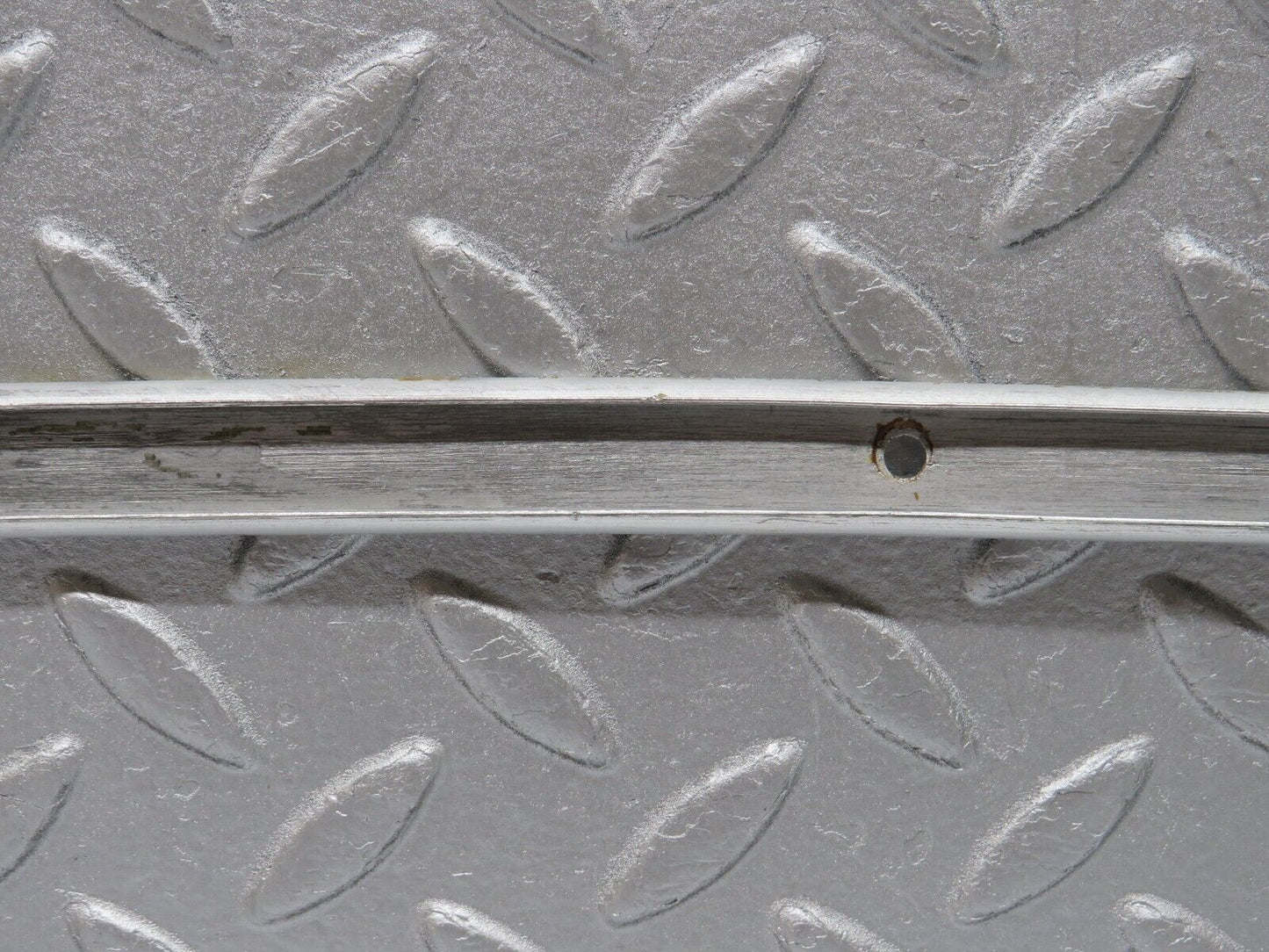 40150 Mercedes-Benz R107 350SL Hardtop Interior Roof Chrome