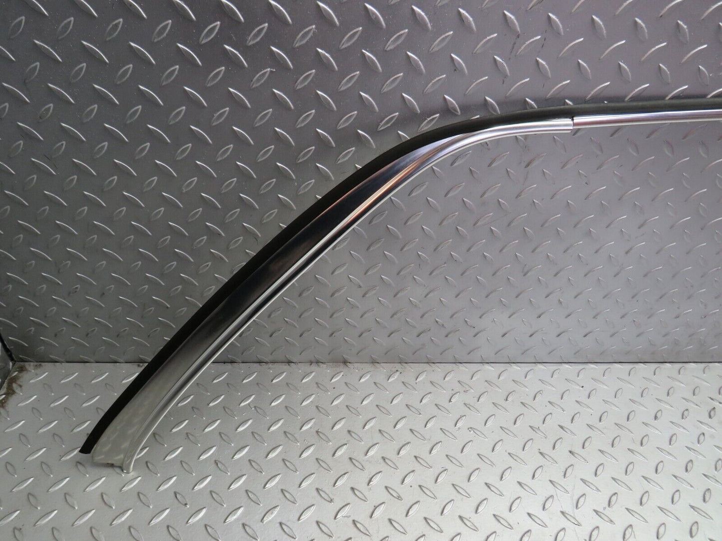 32219 Mercedes-Benz W123 230E Roof Chrome Moulding Trim Right Side