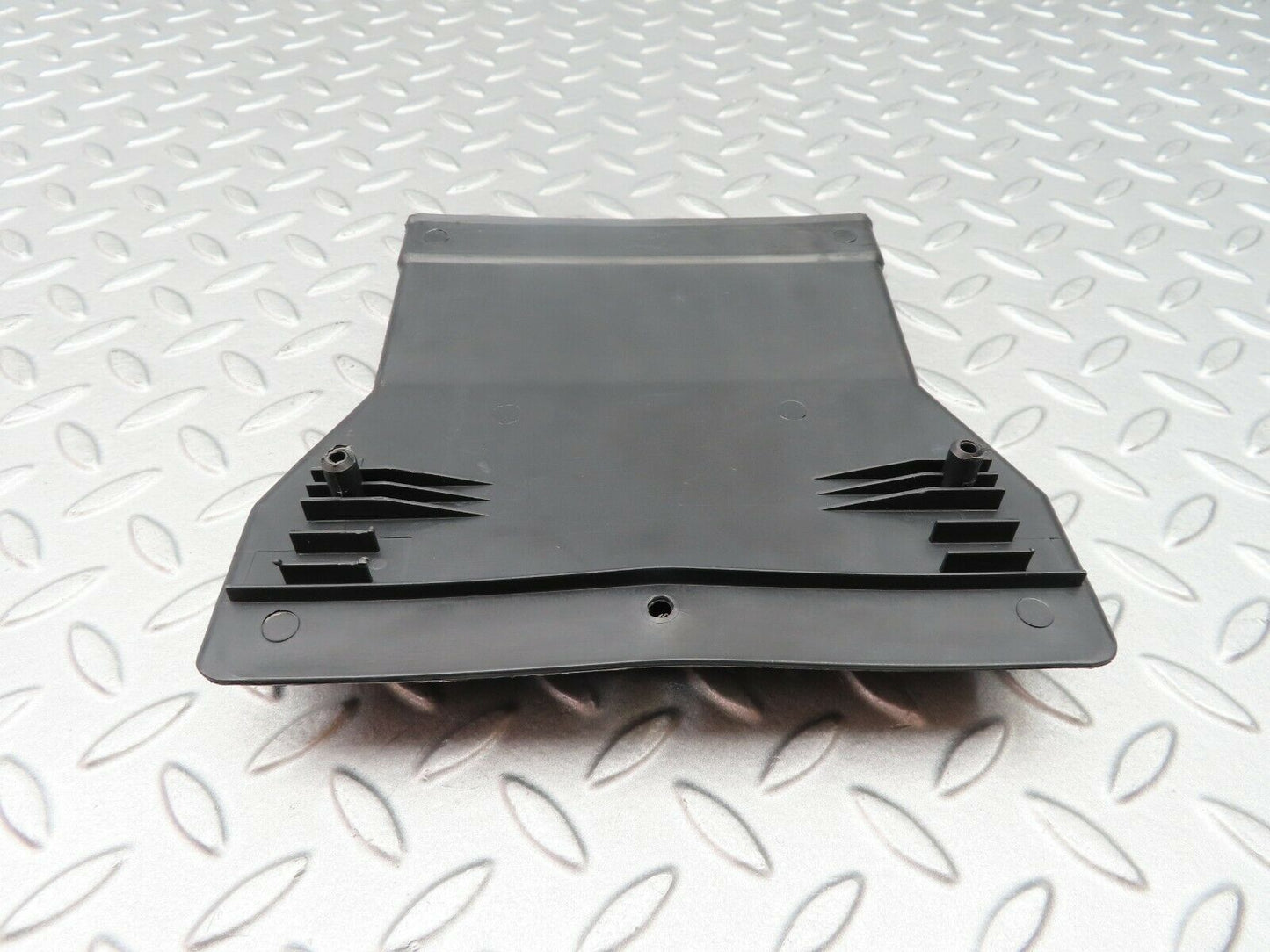 5359 Mercedes-Benz W124 230E Ventilation Air Duct Right 1248310546