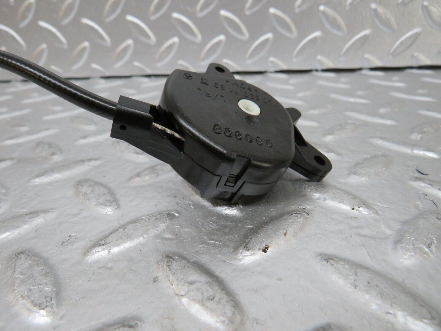 24929 Mercedes-Benz W140 S320 Heater Flap Motor Actuator 1408301133