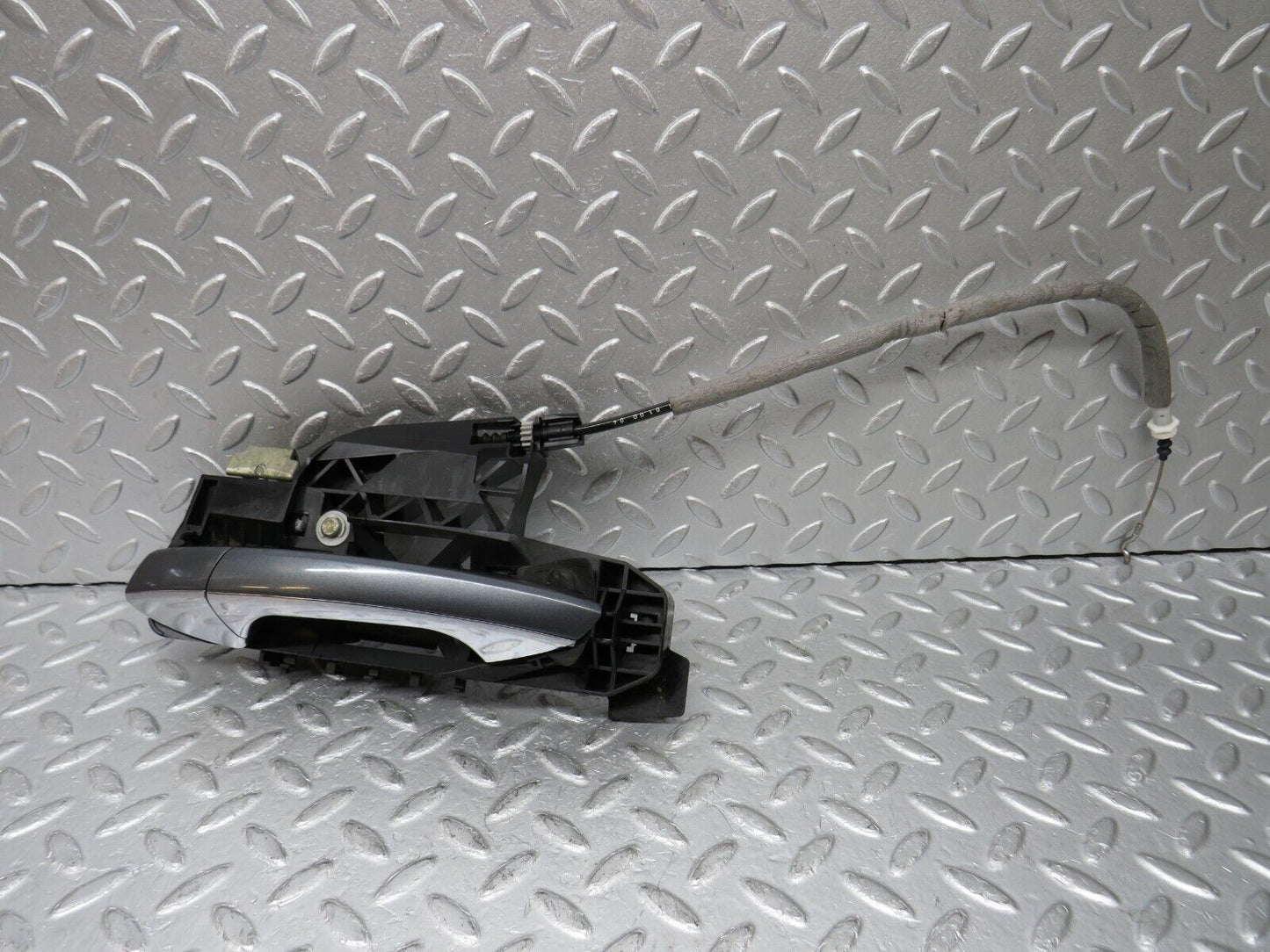 35290 Mercedes-Benz W221 Rear Left Door Exterior Handle