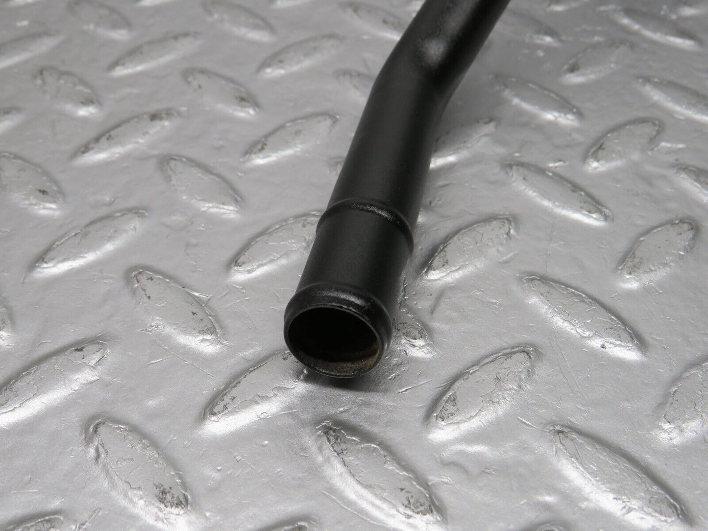 39580 Mercedes-Benz R129 320SL Coupe Coolant Pipe