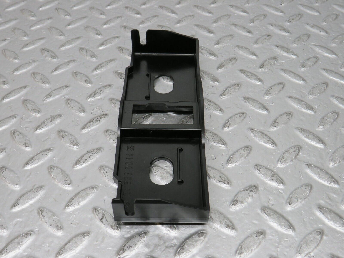 32375 Mercedes-Benz S124 300TE Heater Control Switch Holder Panel 1248330014