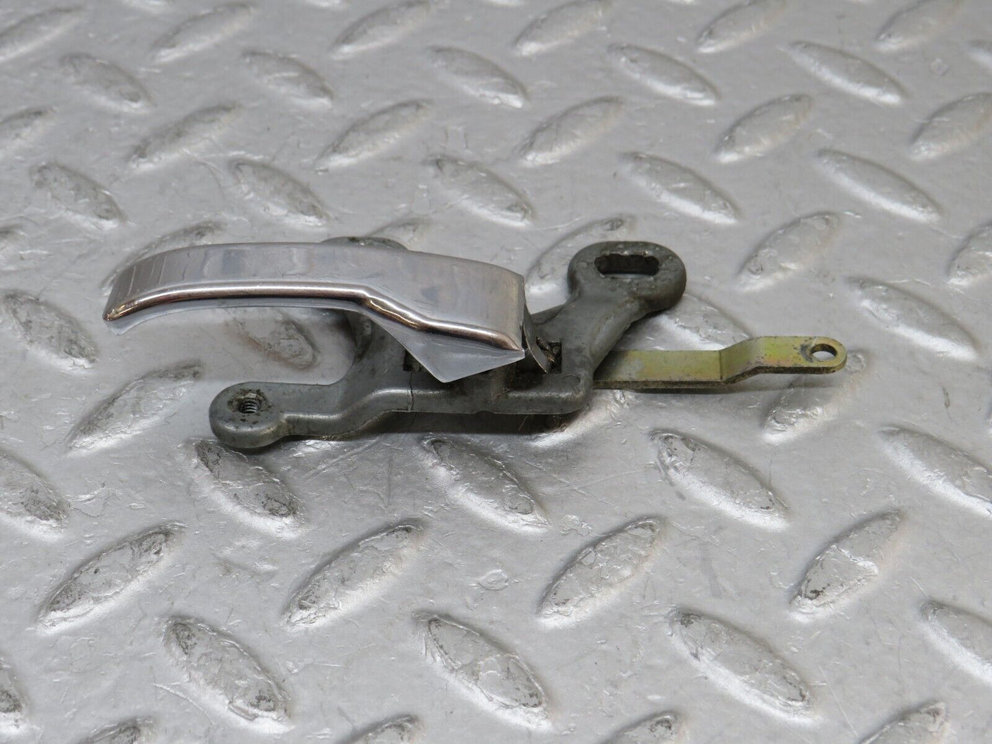 35690 Mercedes-Benz W108 Front Left Interior Door Handle 1157660319