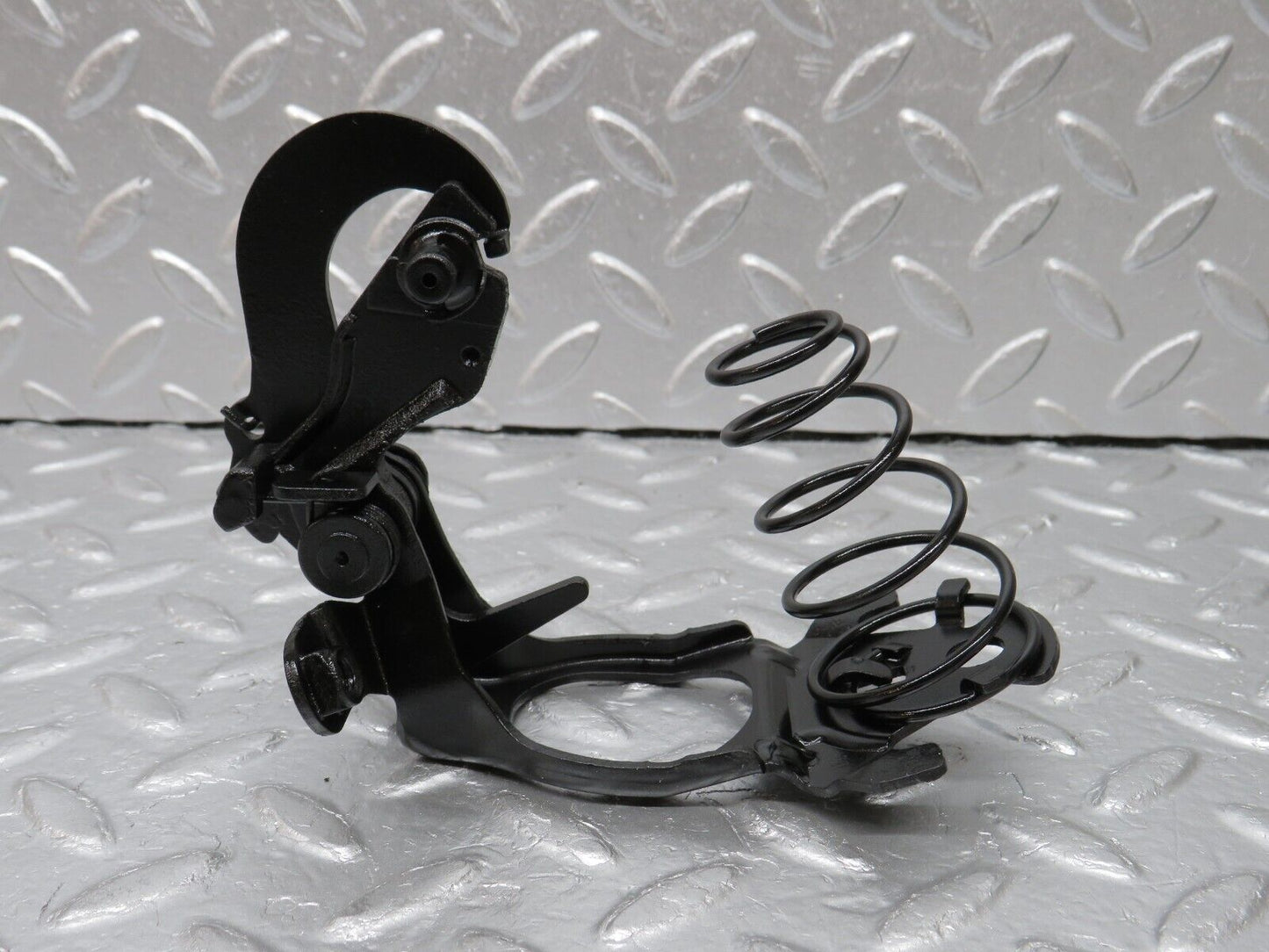 33533 Mercedes-Benz W202 C180 Bonnet Lock Latch