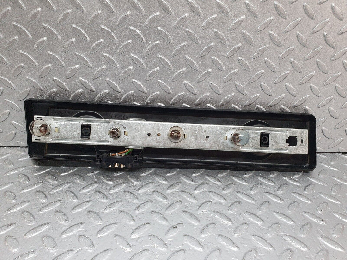 44129 Mercedes-Benz C123 230CE Coupe Tail Light Bulb Holder Left Side 22064L