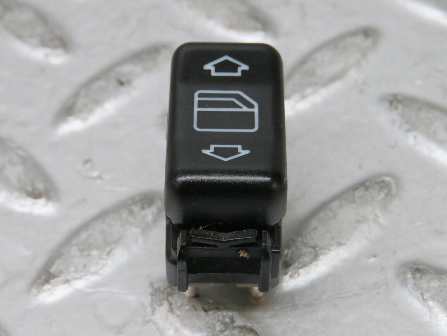 27564 Mercedes-Benz S124 300TE Electric Window Switch Right Side 1248209410