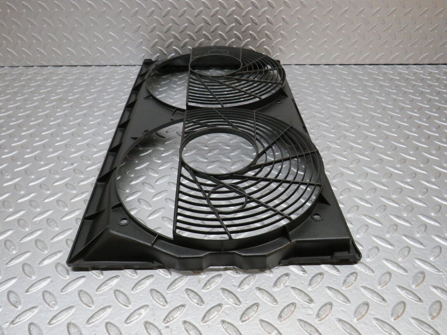 39384 Mercedes-Benz R129 320SL Coupe Engine Fan Shroud 1295051055