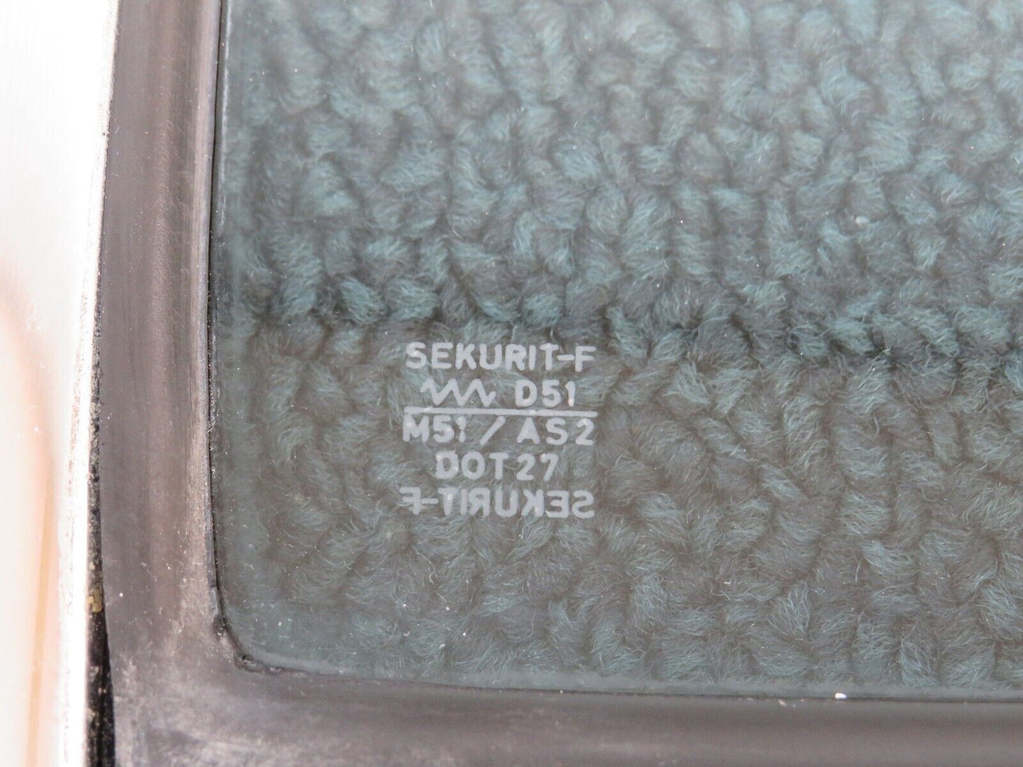 37516 Mercedes-Benz W109 300SEL Rear Right Quarter Window Glass