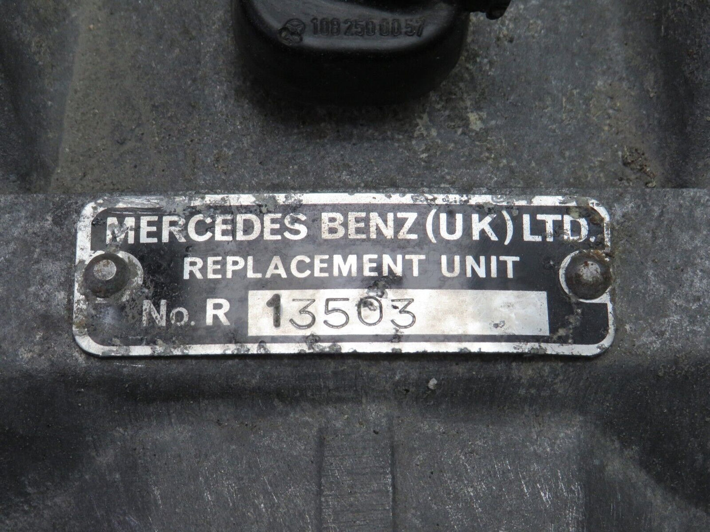 39972 Mercedes-Benz R107 350SL Coupe Automatic Gearbox 1162700301 1152714201