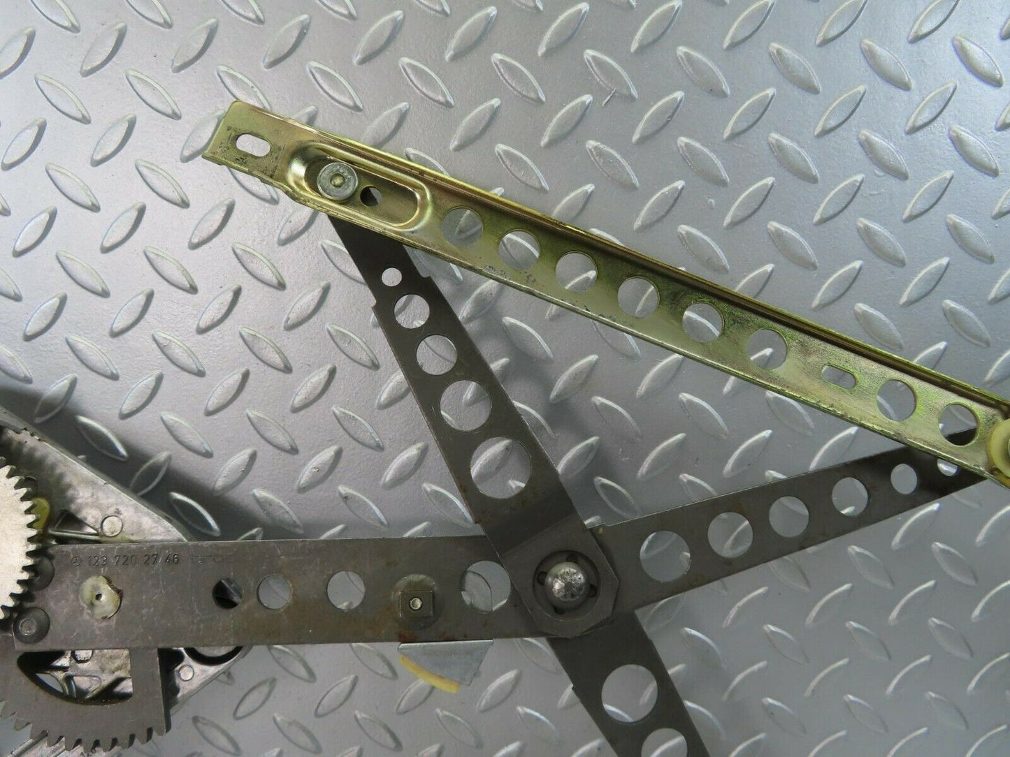 10708 Mercedes-Benz W123 230E Front Left Power Window Regulator 1237202746