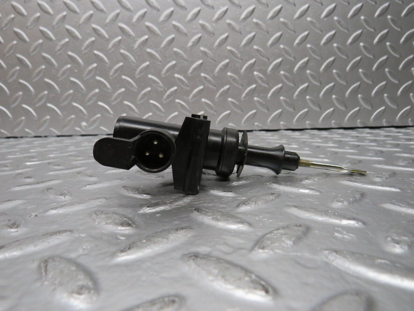 30875 Mercedes-Benz W201 190E Door Lock Vacuum Actuator Front Right