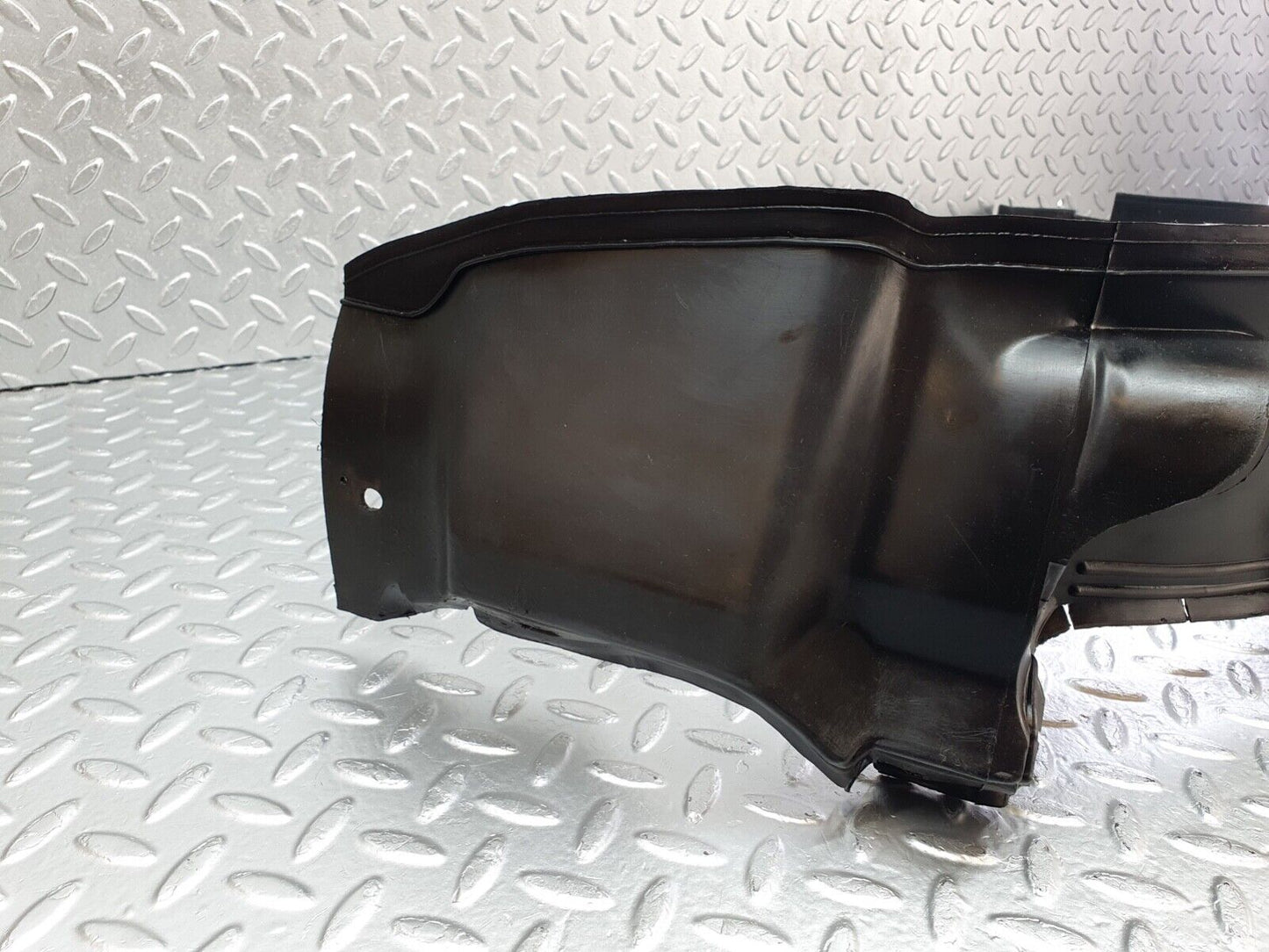 43018 Mercedes-Benz W201 190 Inner Mudguard Panelling Front Left 2018840135