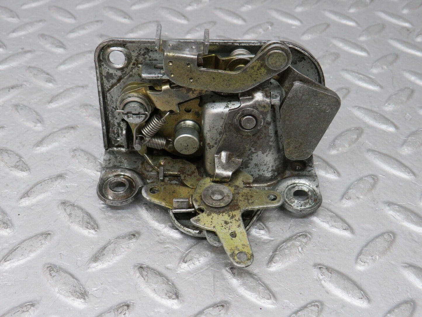 35738 Mercedes-Benz W108 Rear Right Door Lock Mechanism