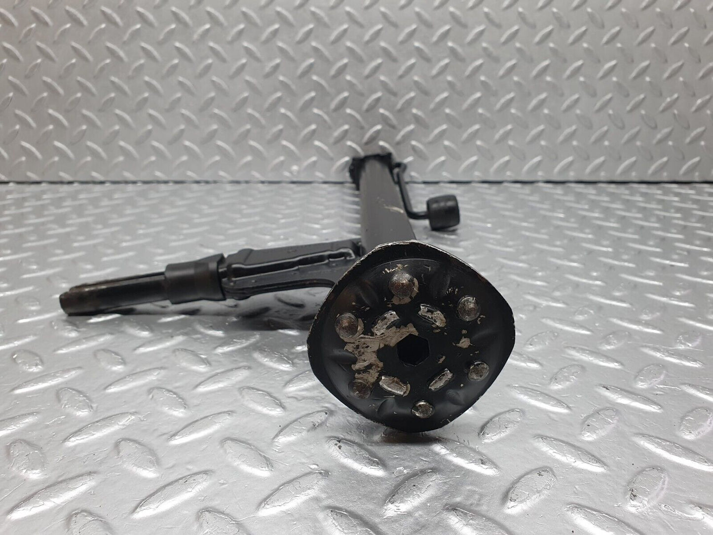 41468 Mercedes-Benz W124 200E Car Jack 1245830115