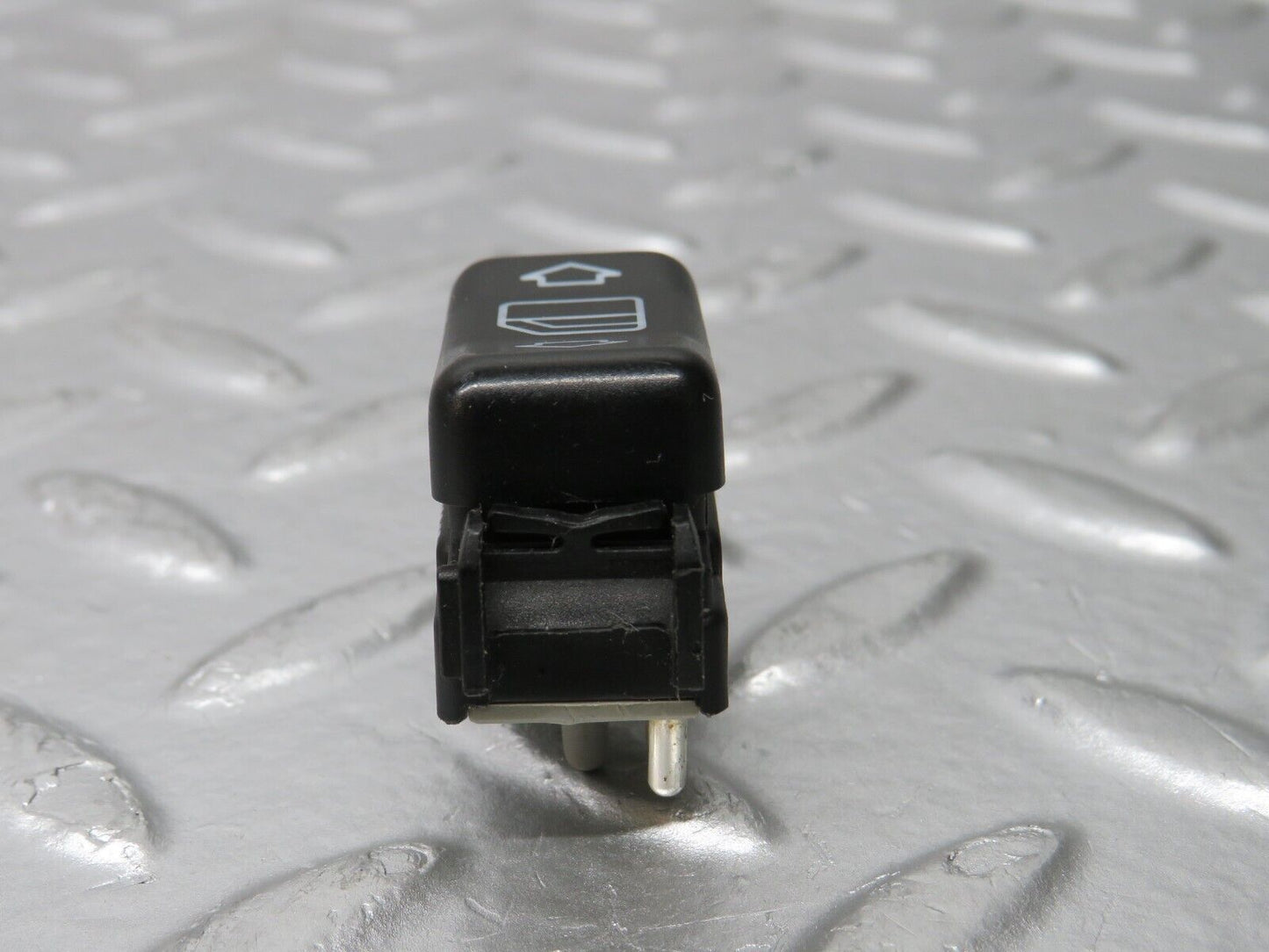 31230 Mercedes-Benz S124 220TE Electric Window Switch Right Side 1248209410