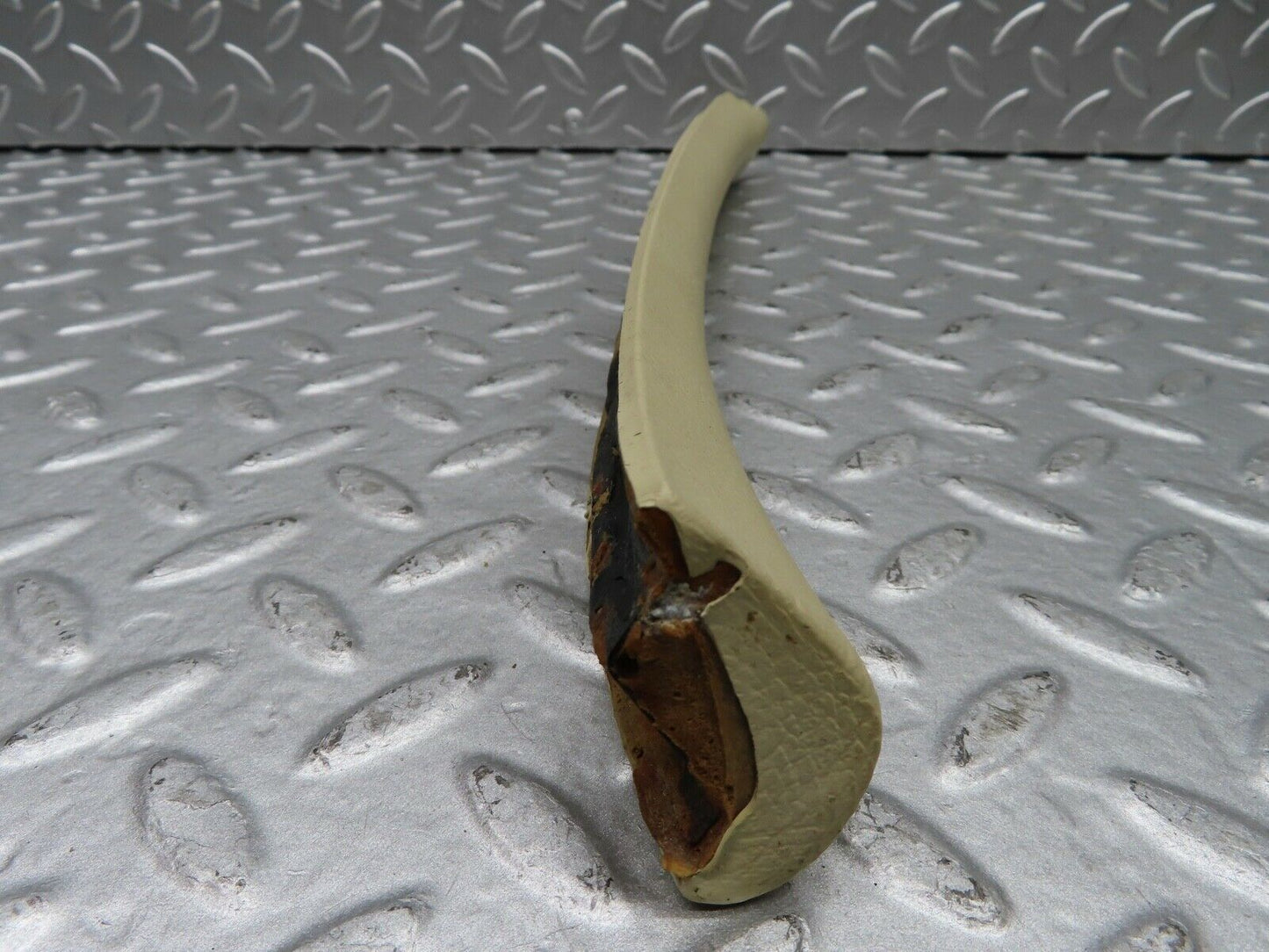 20263 Mercedes-Benz W114 280CE Coupe C Pillar Cover Right Side Cream