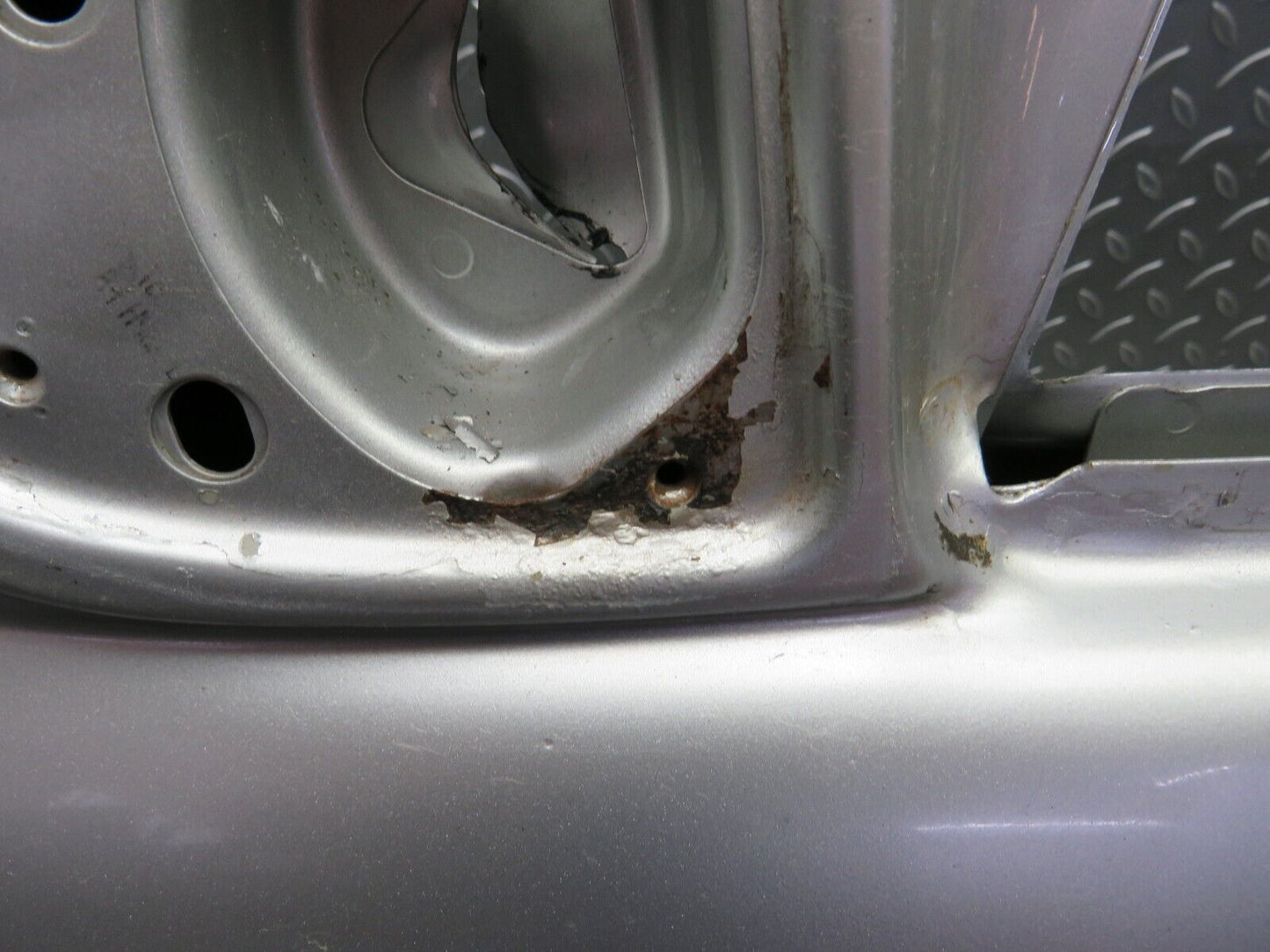 32289 Mercedes-Benz W220 S430 Front Left Door