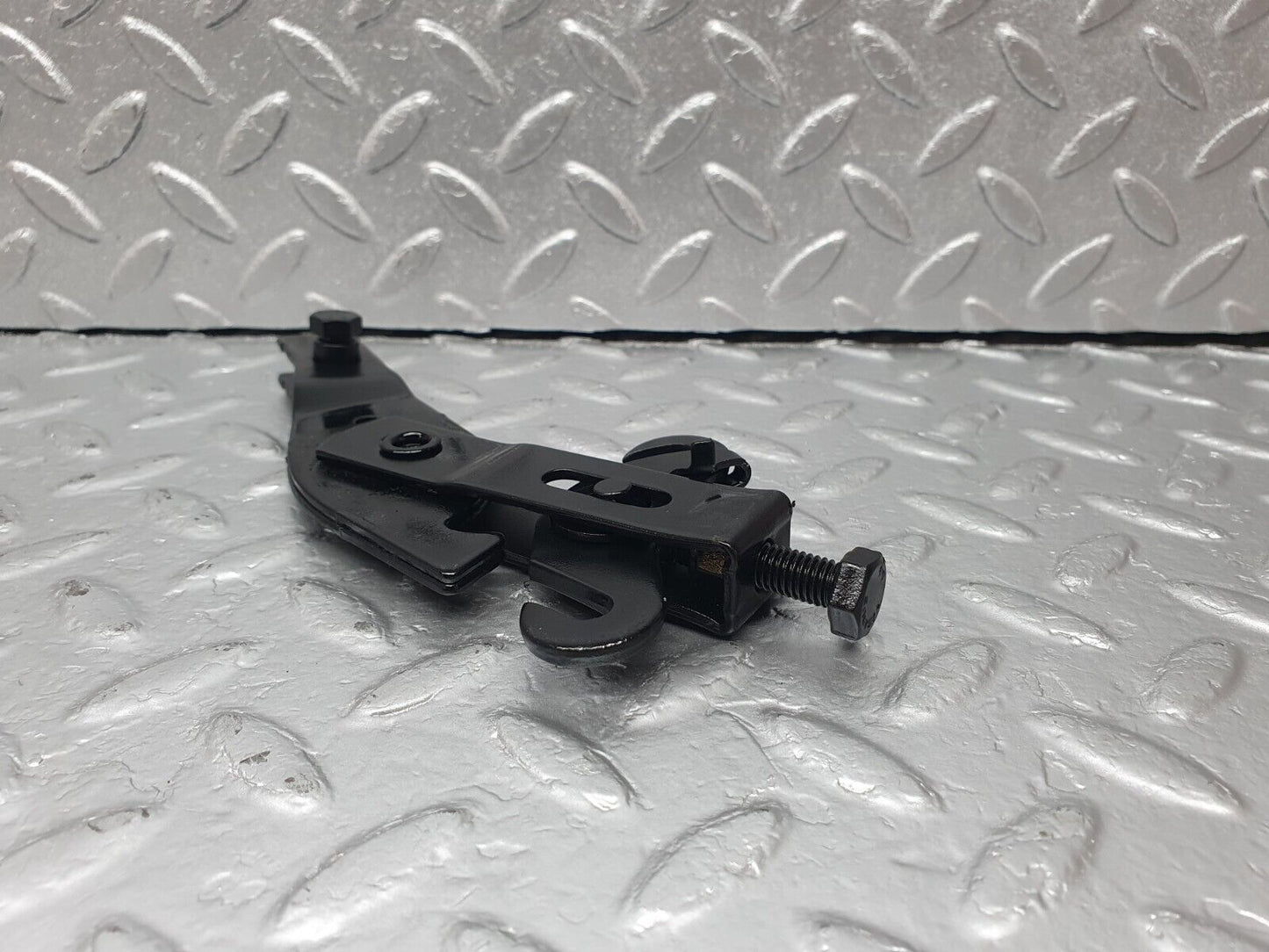 42302 Mercedes-Benz R129 320SL Coupe Handbrake Adjusting Handbrake Regulator