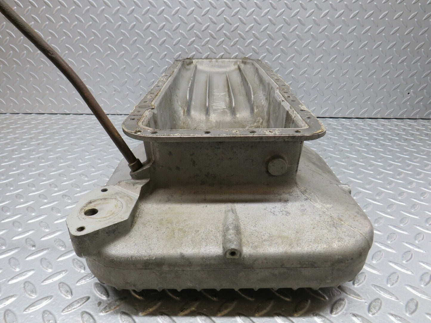 37672 Mercedes-Benz W109 300SEL Oil Pan Oil Sump 1160101413
