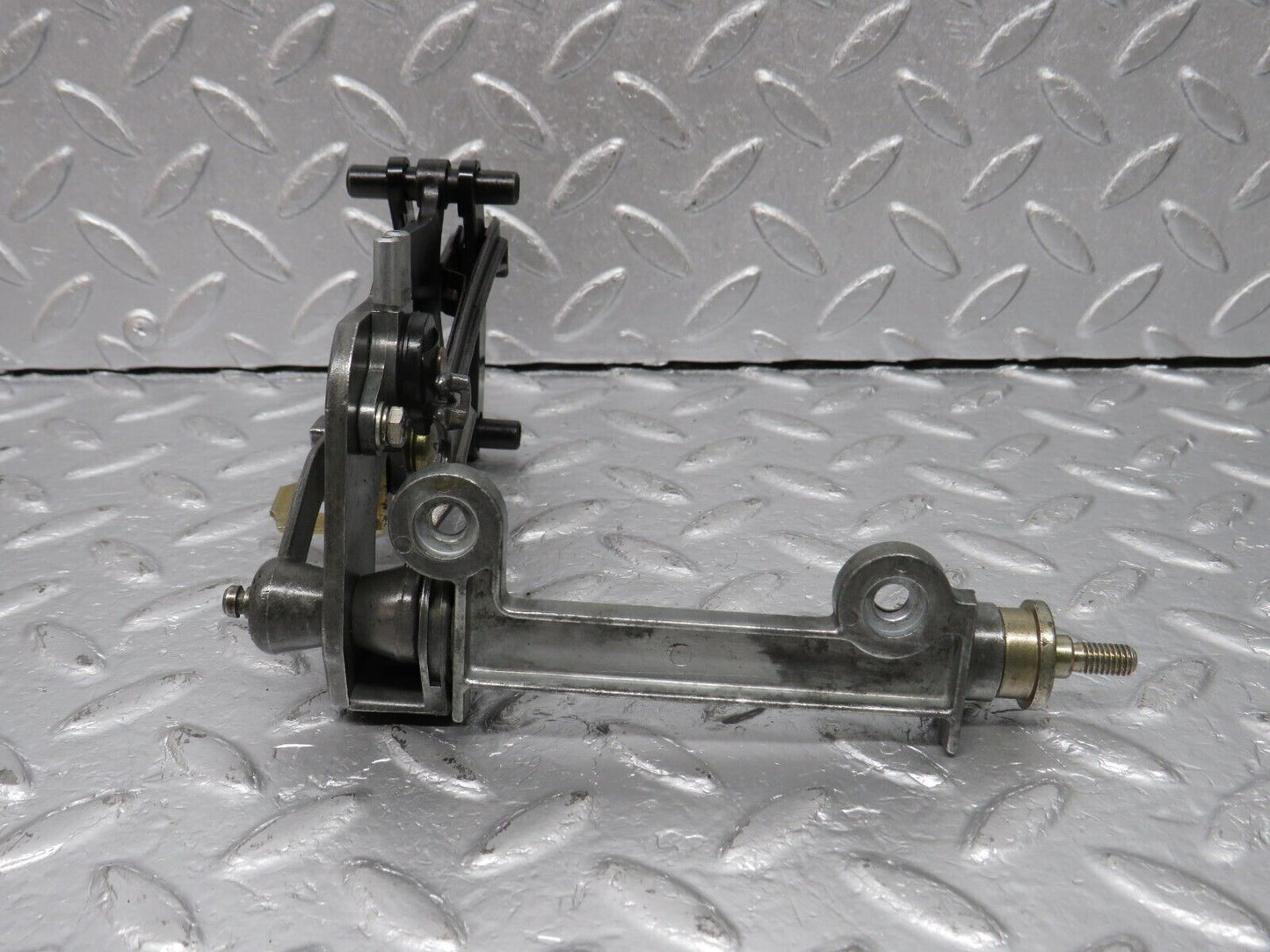 39882 Mercedes-Benz R107 350SL Coupe Heater Control Mechanism
