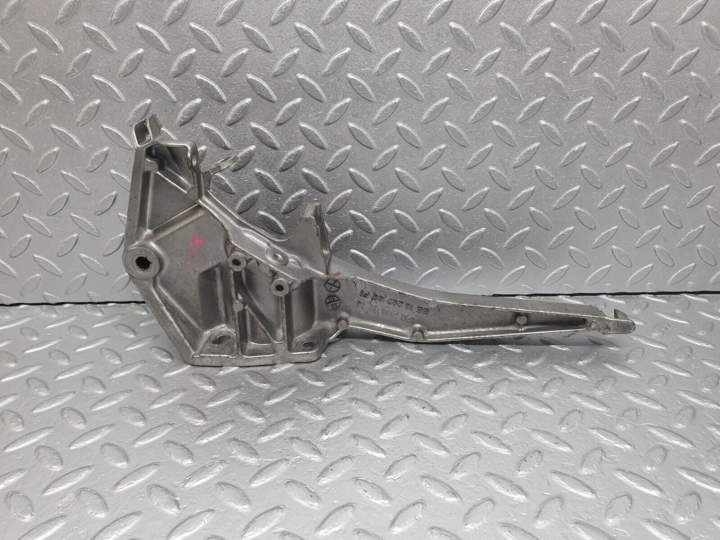 41043 Mercedes-Benz W126 300SE Brake Pedal Bracket 1262902419