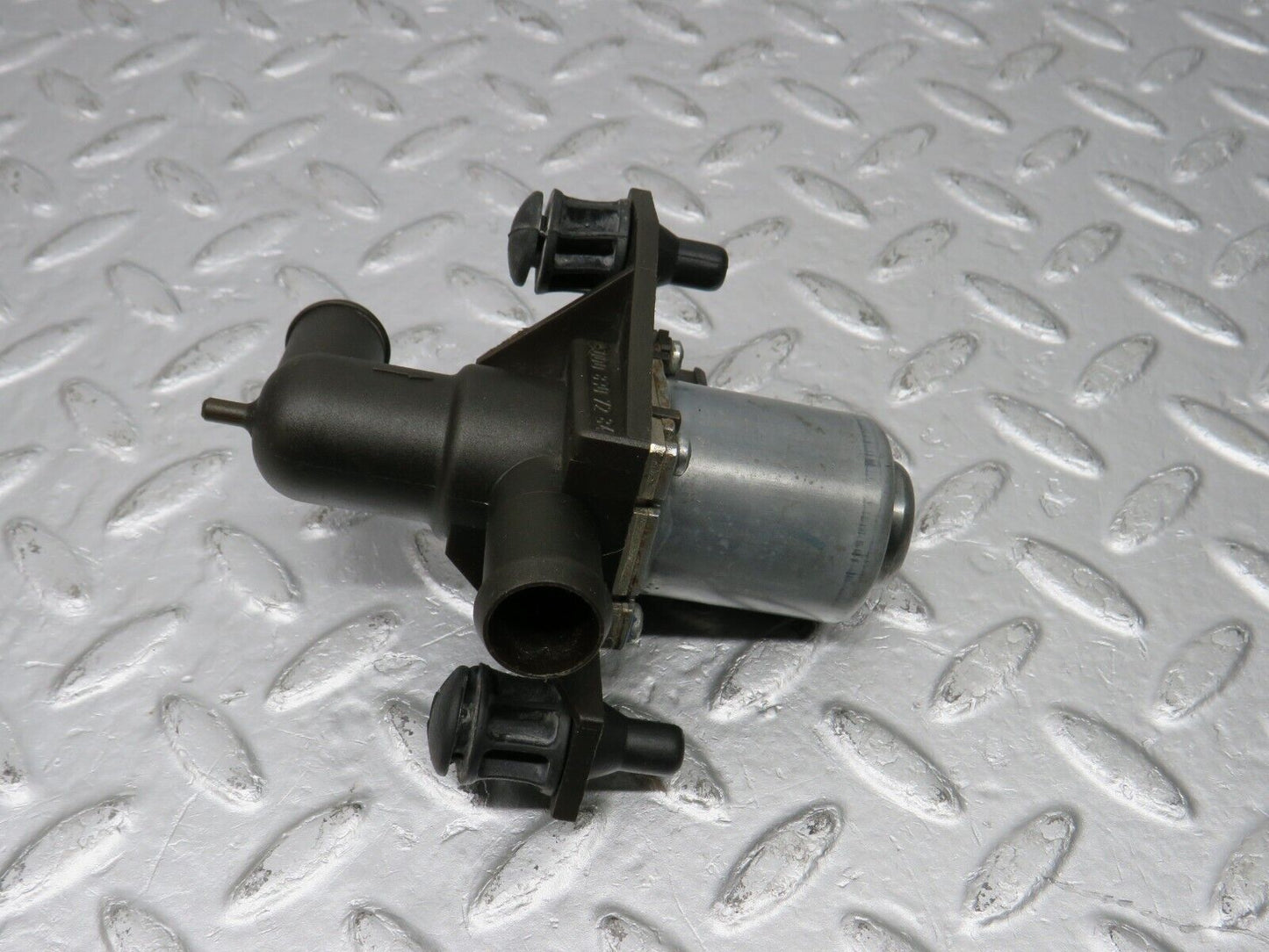 39473 Mercedes-Benz R129 320SL Coupe Heating Water Pump 0008307284 4950000001