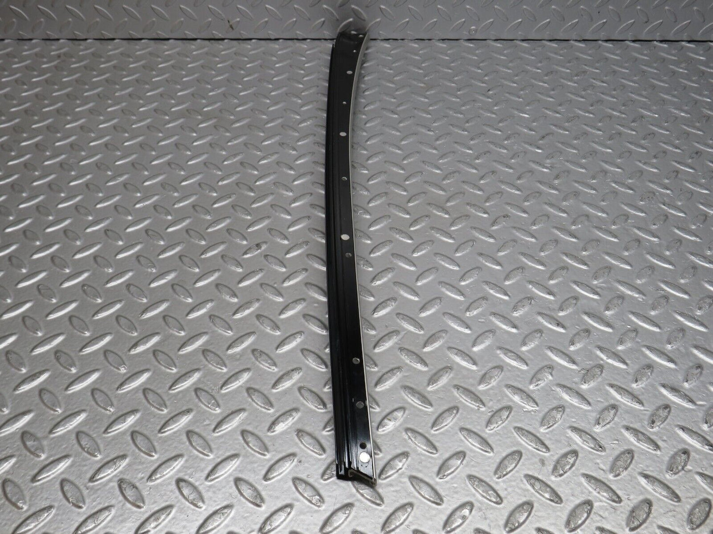 39657 Mercedes-Benz R129 320SL Coupe A Pillar Chrome Trim Cover Left Side