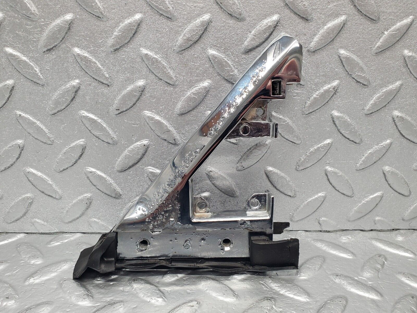 46517 Mercedes-Benz C123 280CE Coupe Left Mirror Chrome Bracket Left & Right 1237250666