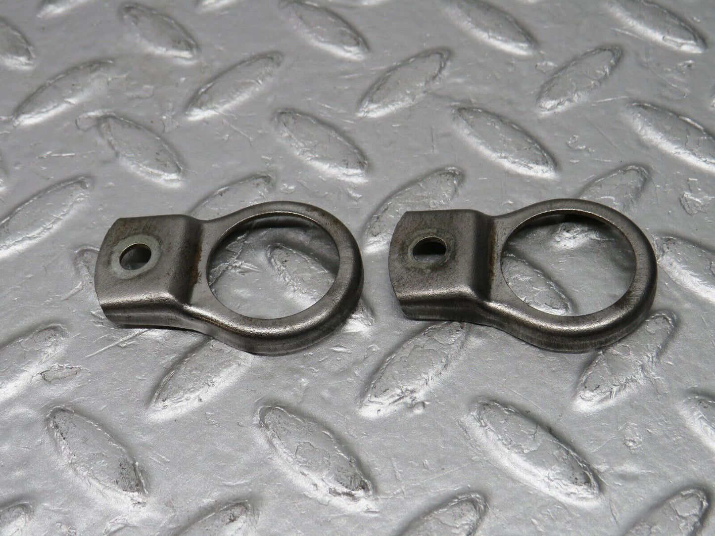 37569 Mercedes-Benz W109 300SEL Fuel Injector Bracket