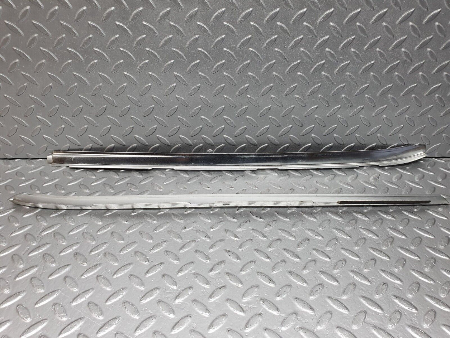 41057 Mercedes-Benz W126 300SE A Pillar Chrome Moulding Trim Pair