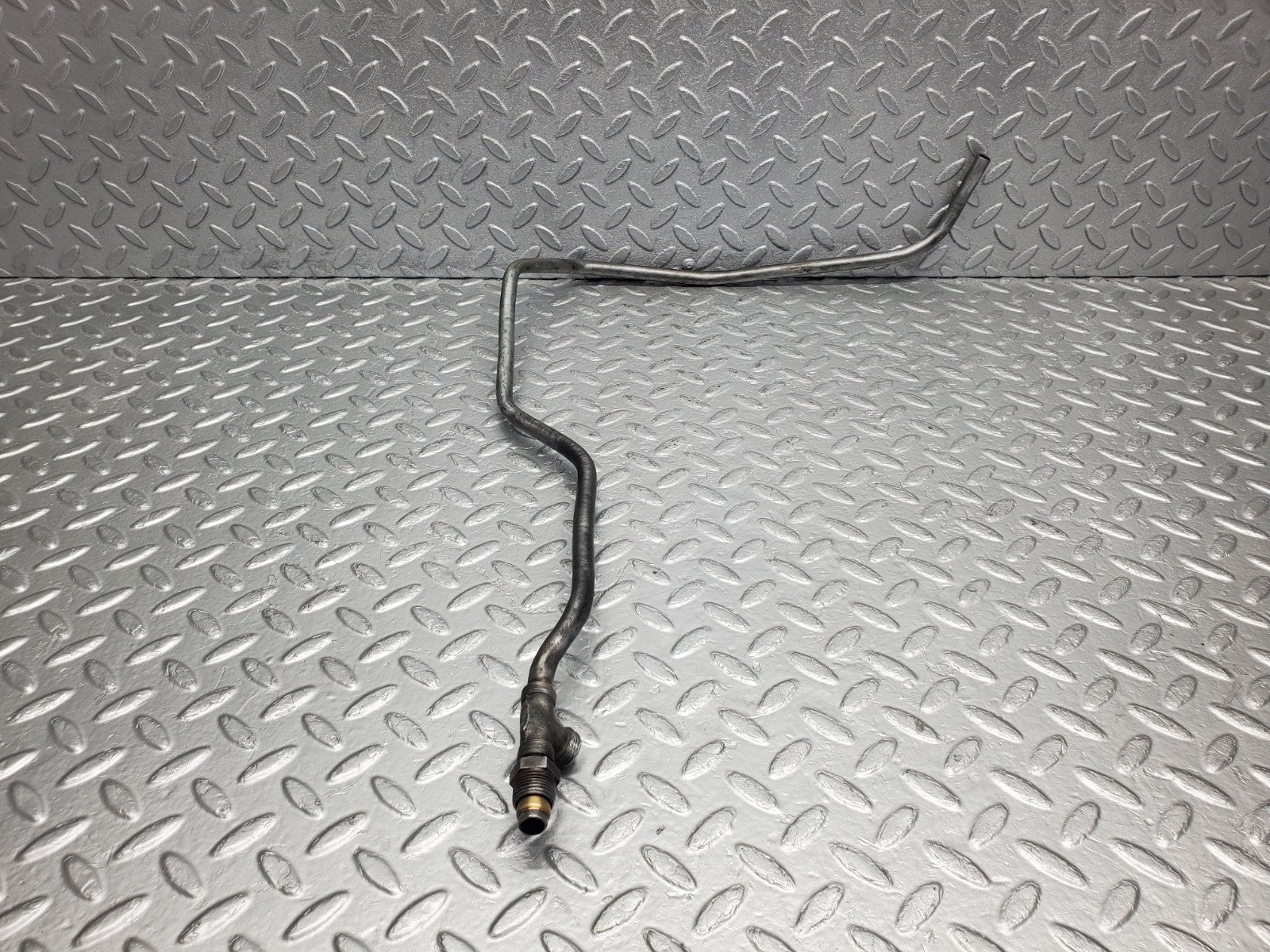 W112 throttle body hose pipe used OEM