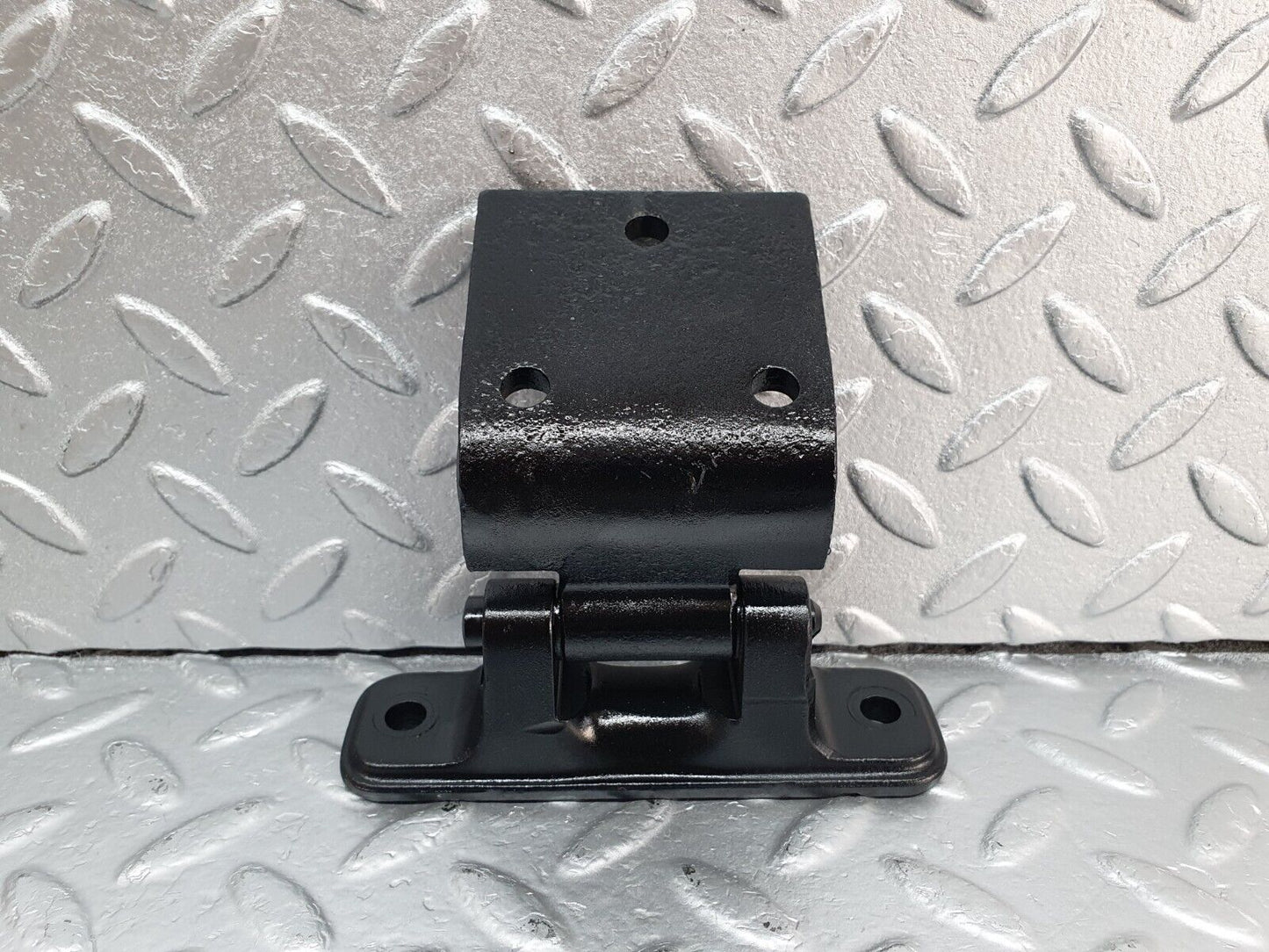 43140 Mercedes-Benz W108 280SE Door Hinge Left Side