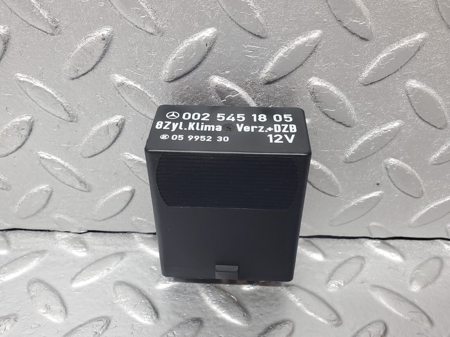 45546 Mercedes-Benz W126 420SE Air Conditioning Relay 0025451805