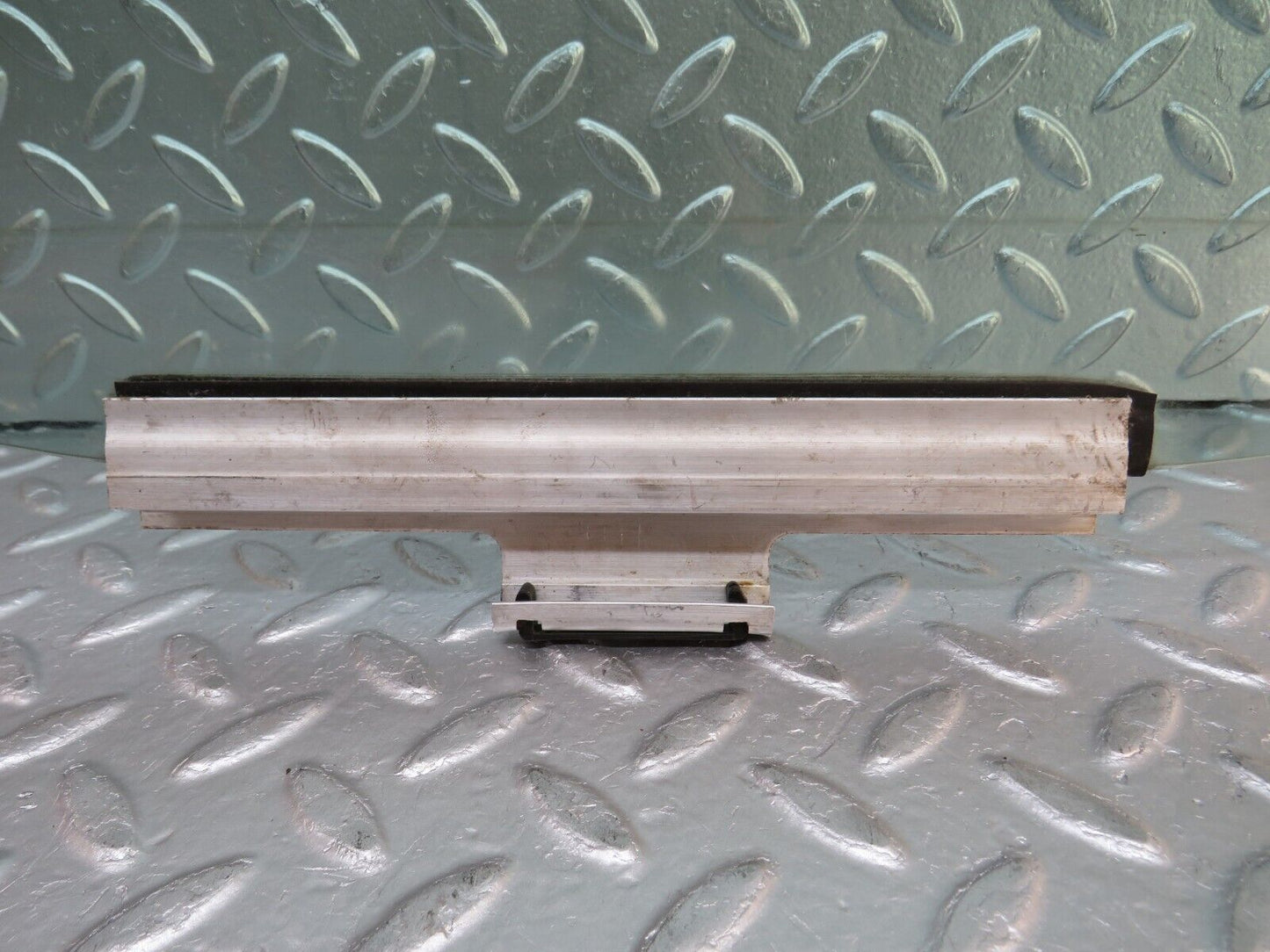 29261 Mercedes-Benz W124 230E Rear Left Door Window Glass