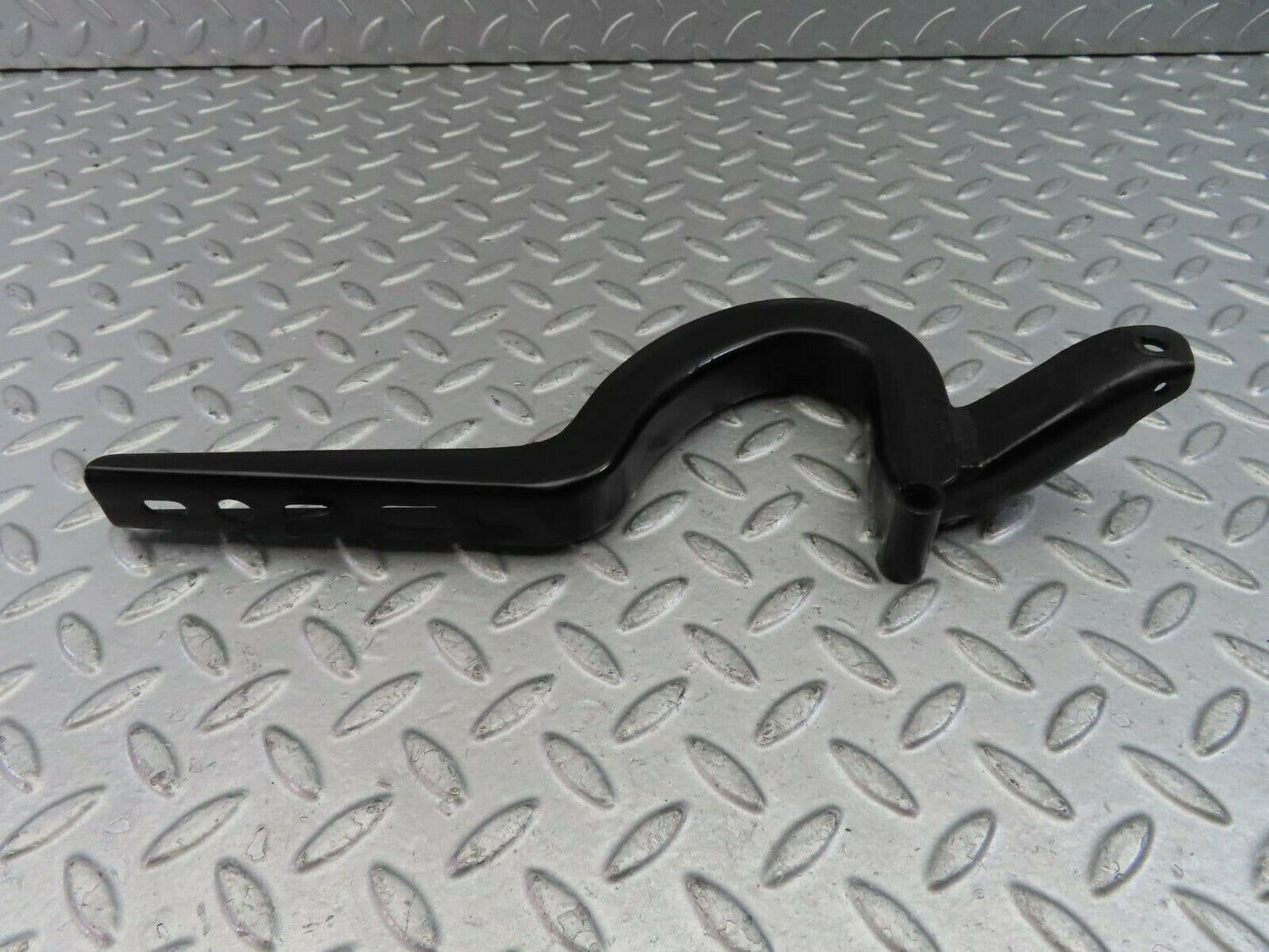 9693 Mercedes-Benz C123 280CE Coupe Trunk Lid Hinge Left Side 1237500187
