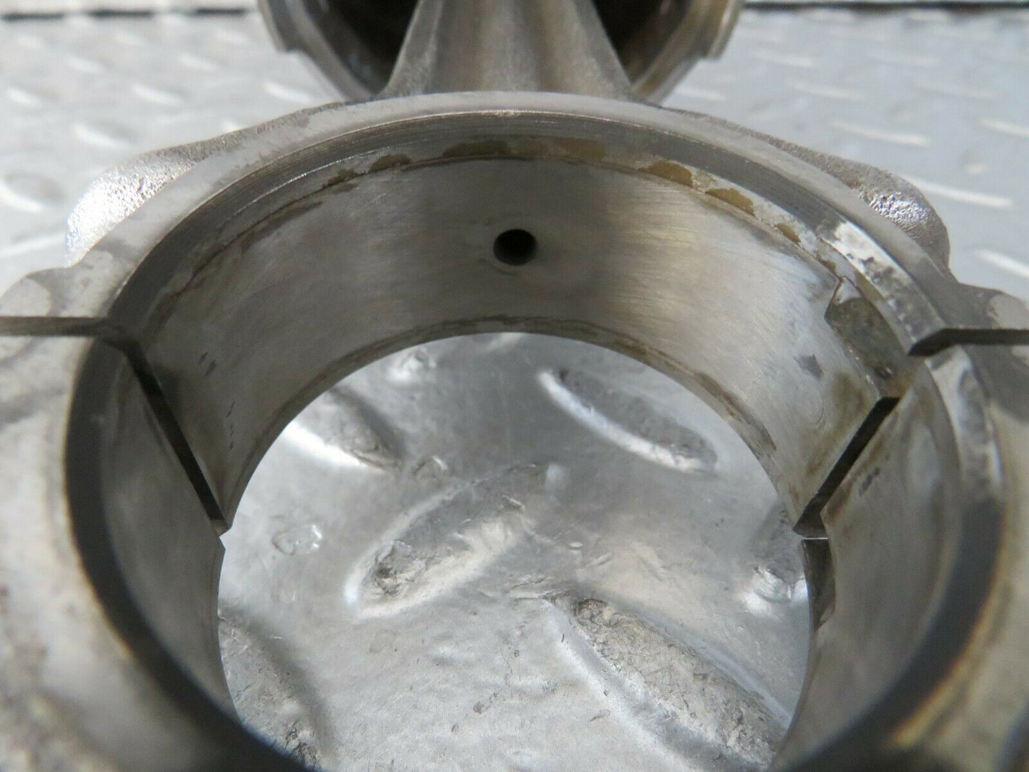 23581 Mercedes-Benz W114 280E Piston With Connecting Rod 86.00 mm