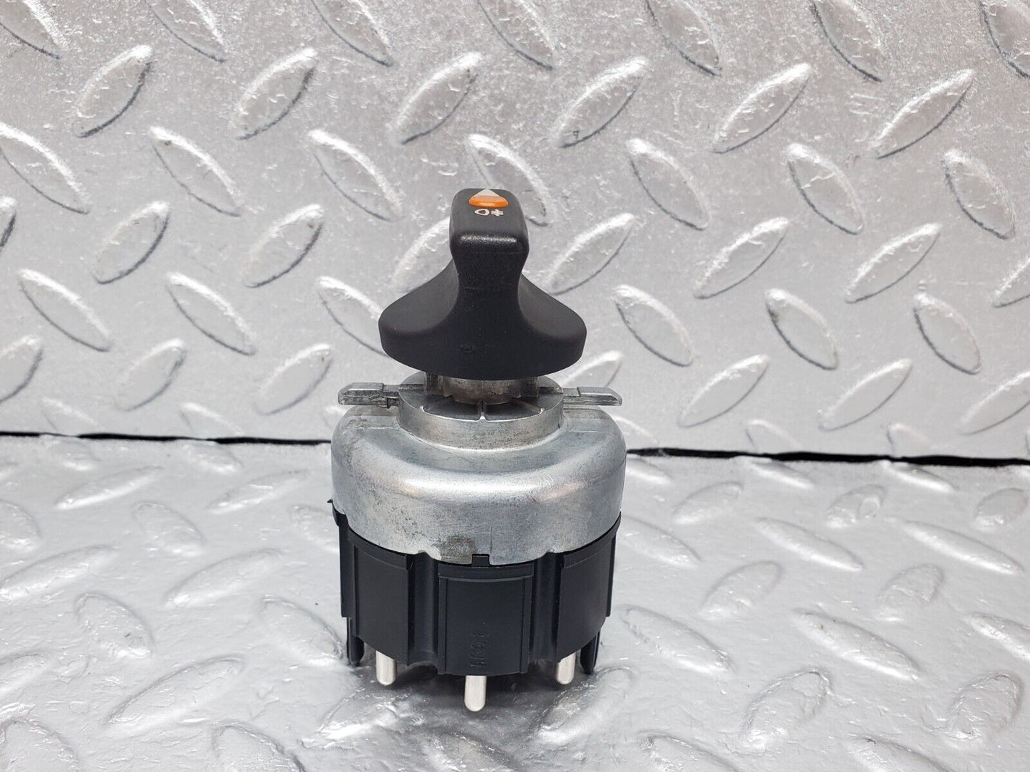 44956 Mercedes-Benz R129 300SL Coupe Headlight Switch 0005456004