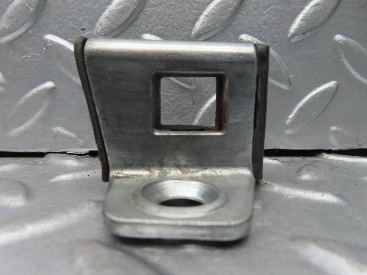 14591 Mercedes-Benz W201 190E Door Lock Latch