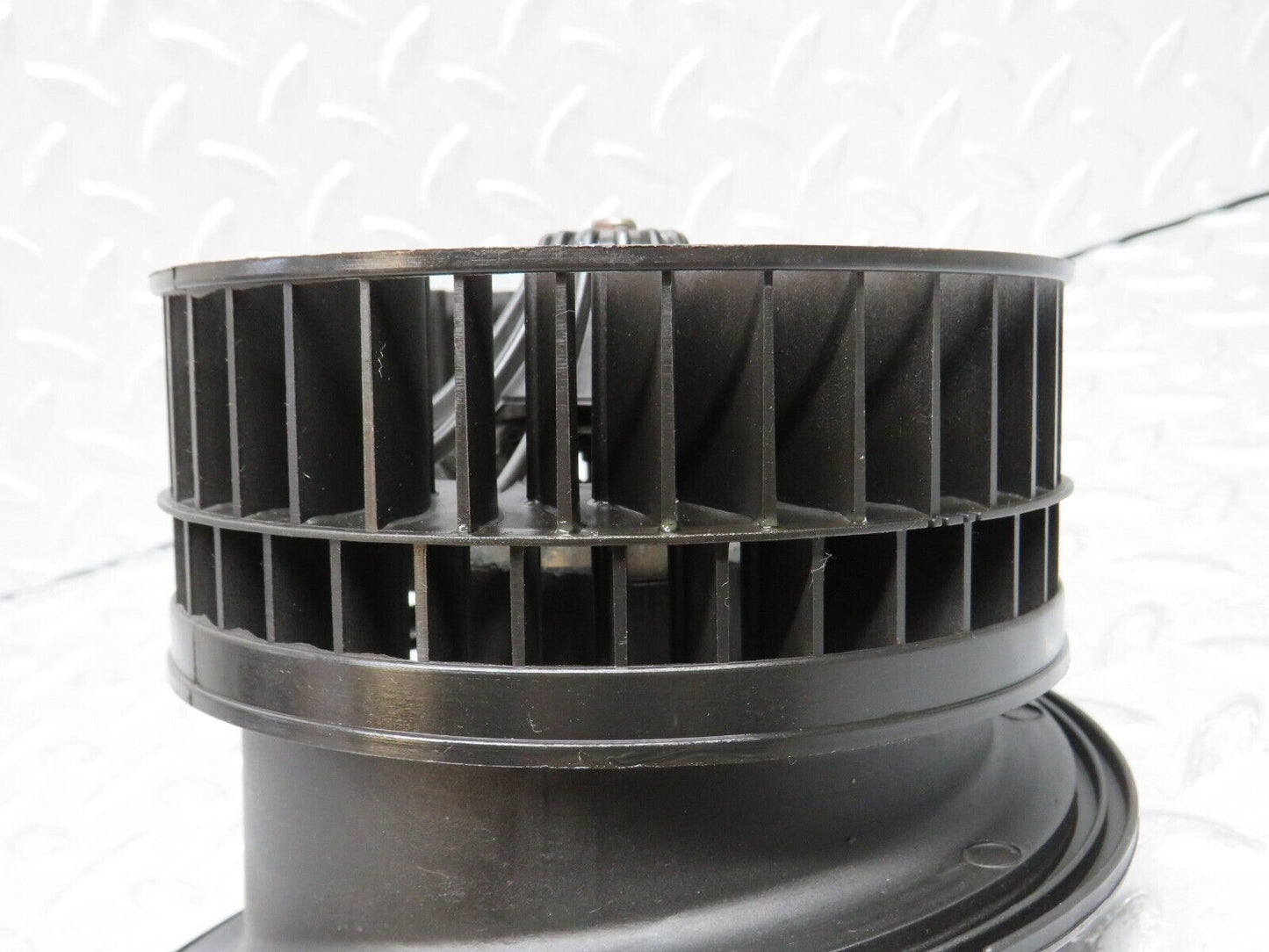 38762 Mercedes-Benz W201 190E Heater Blower Motor