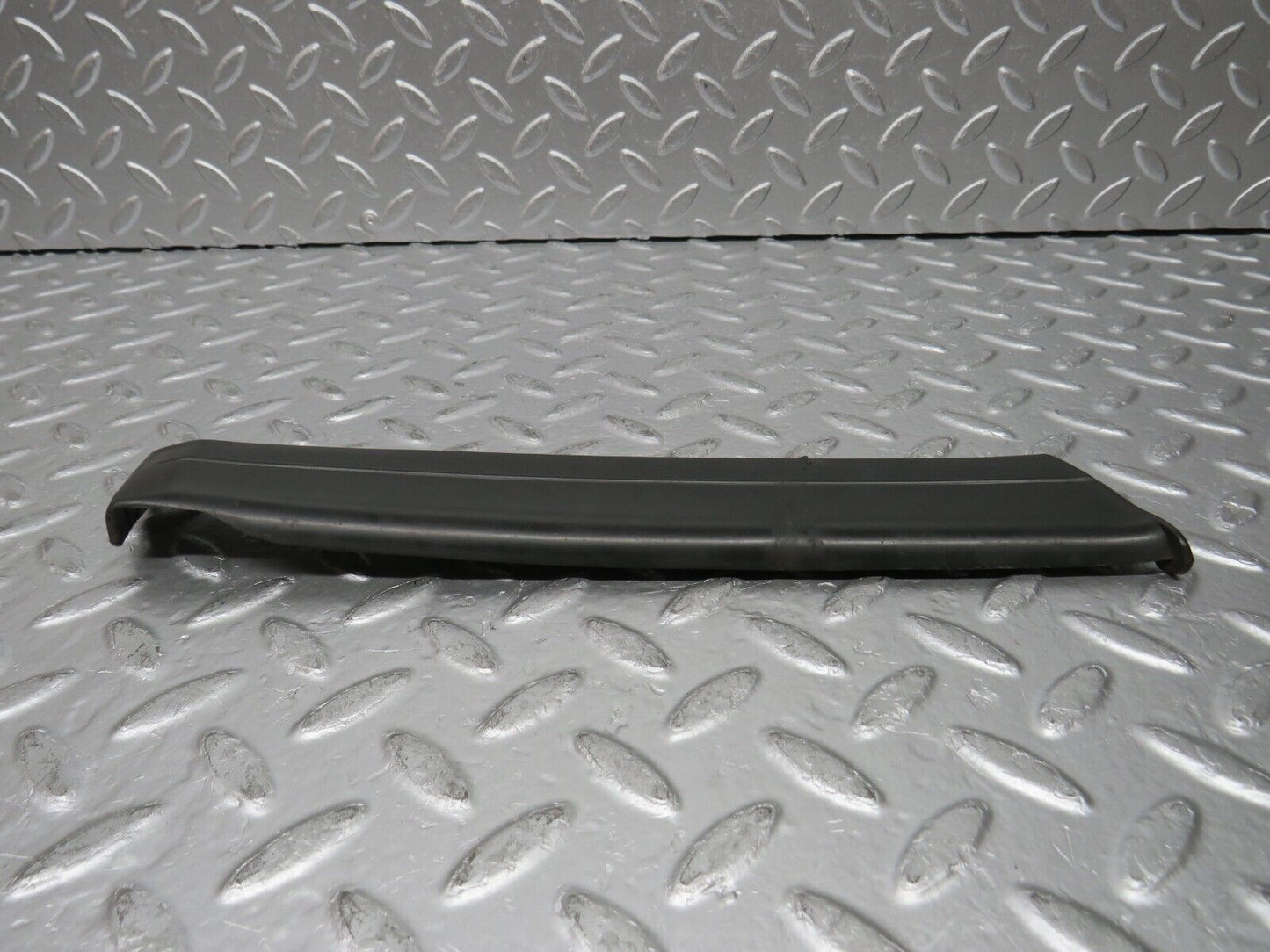 30783 Mercedes-Benz W201 190E Front Left Fender Lower Moulding Trim