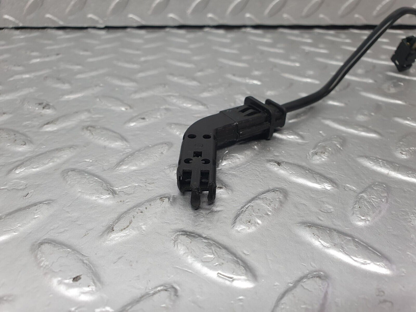 42606 Mercedes-Benz R129 320SL Coupe Temperature Sensor 0125458428