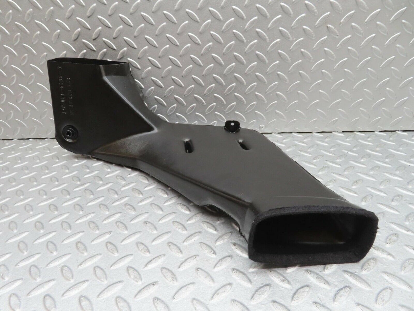 16188 Mercedes-Benz W124 260E Heater Air Duct Vent Left Side 1248310146