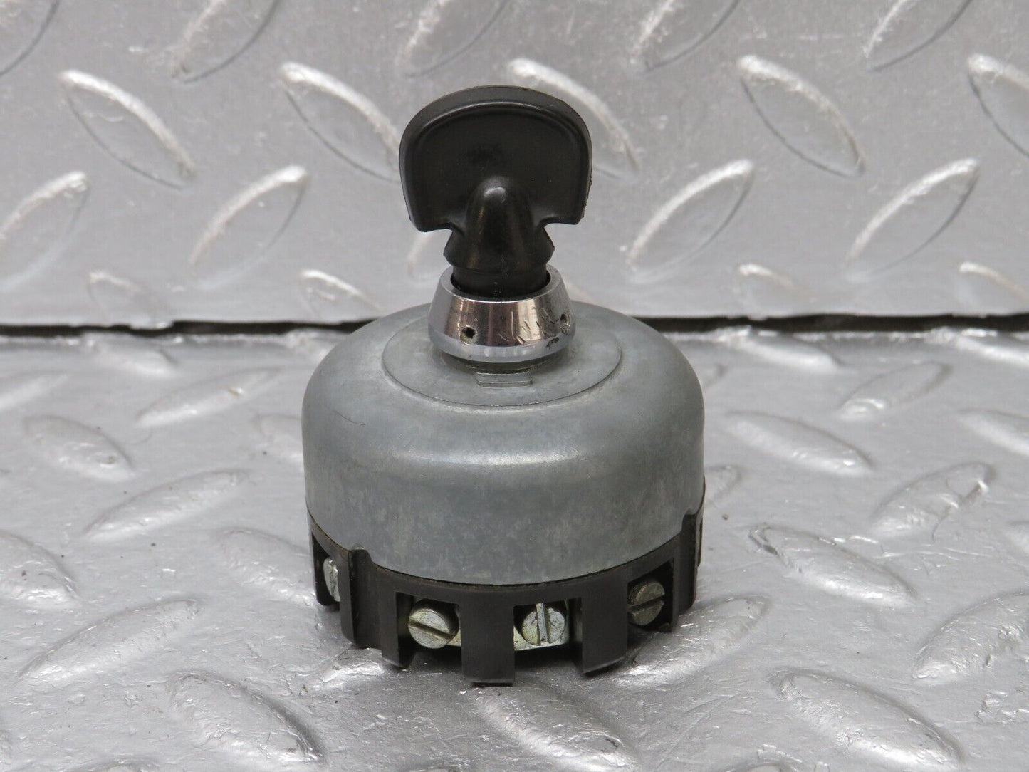 40307 Mercedes-Benz W110 230 Headlight Switch