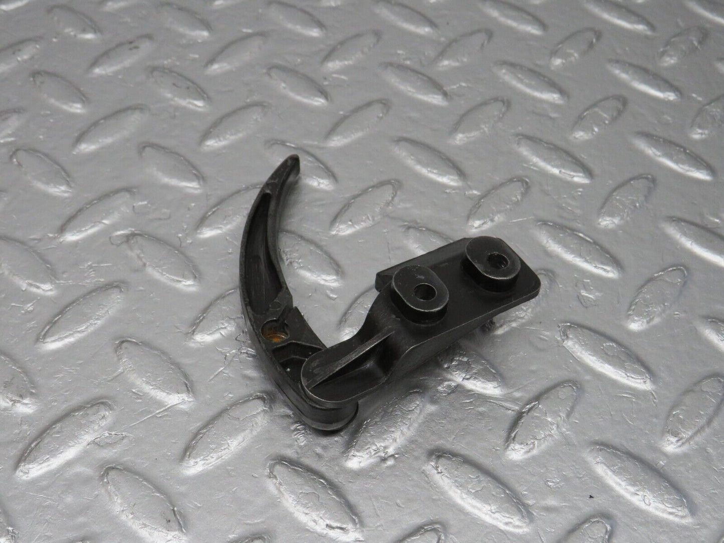 40675 Mercedes-Benz W123 300D Hood Opener Bonnet Opener Release