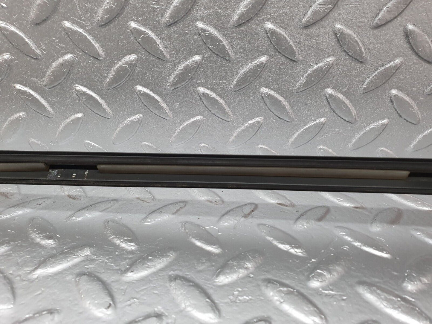 41713 Mercedes-Benz W124 200E Roof Chrome Trim Left Side 1246900397