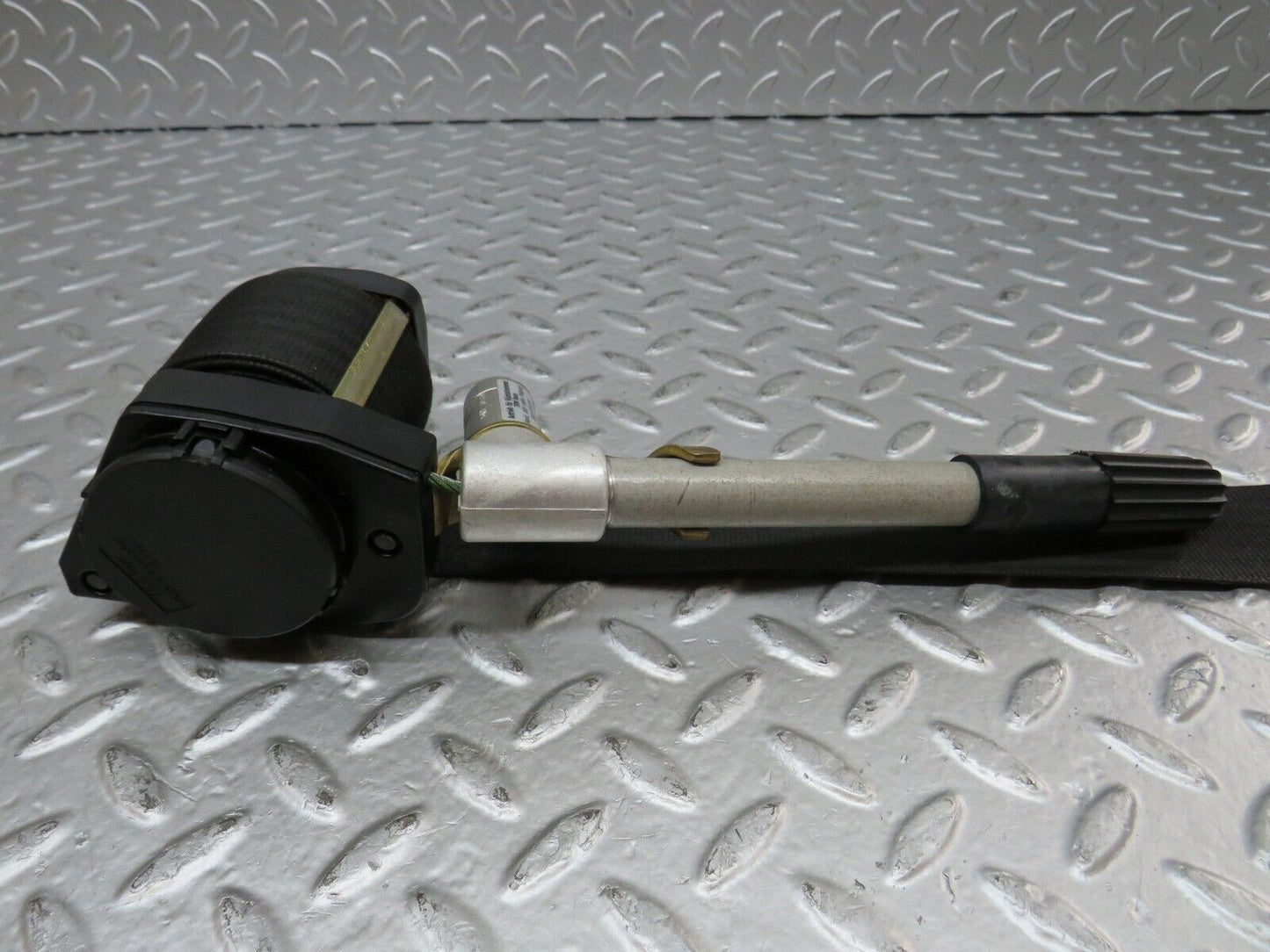 27101 Mercedes-Benz W123 280E Front Left Seat Belt With Buckle 1238606286